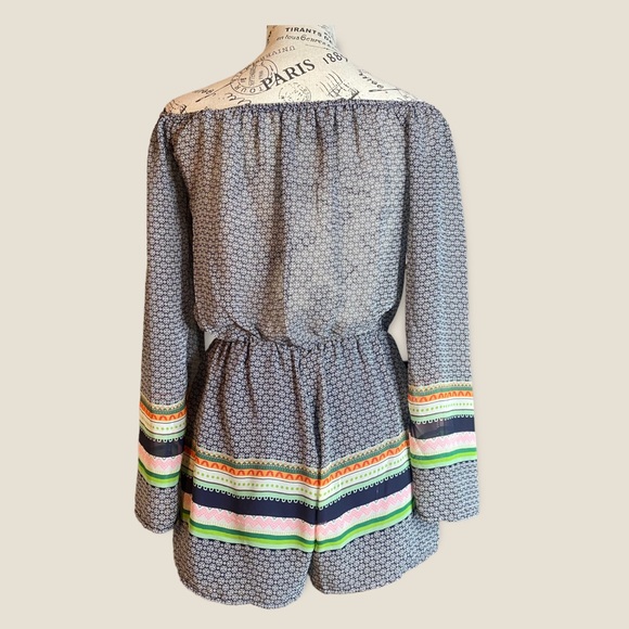 🍓4 for$25 Lovely Day beautiful romper NWOT - Picture 2 of 8